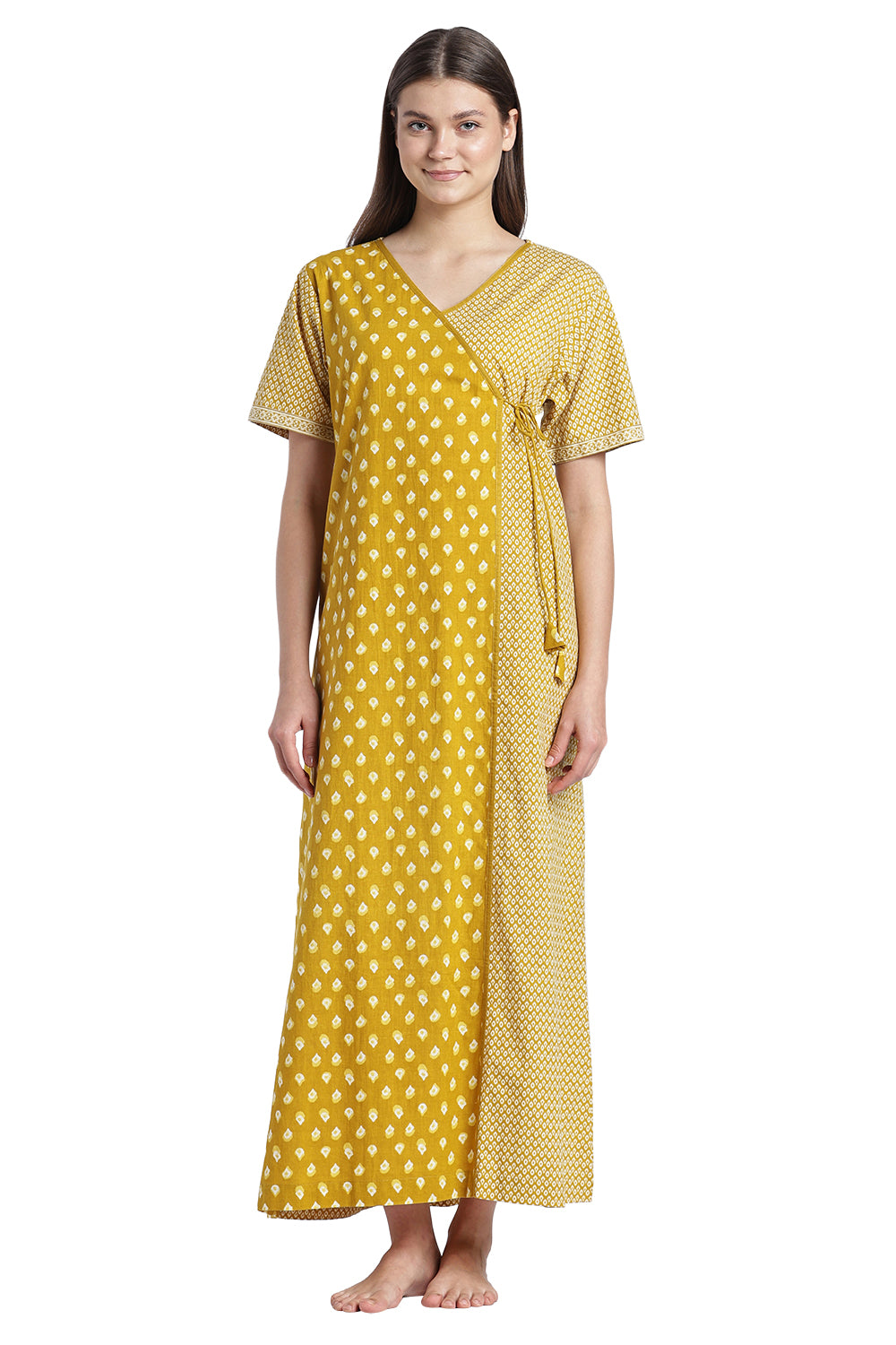 Naidu Hall Women’s Printed Cotton Nighty | V-Neck Night Dress with Contrast Yoke Border | Short Sleeve Daily Wear, Sleepwear & Loungewear
- NB52