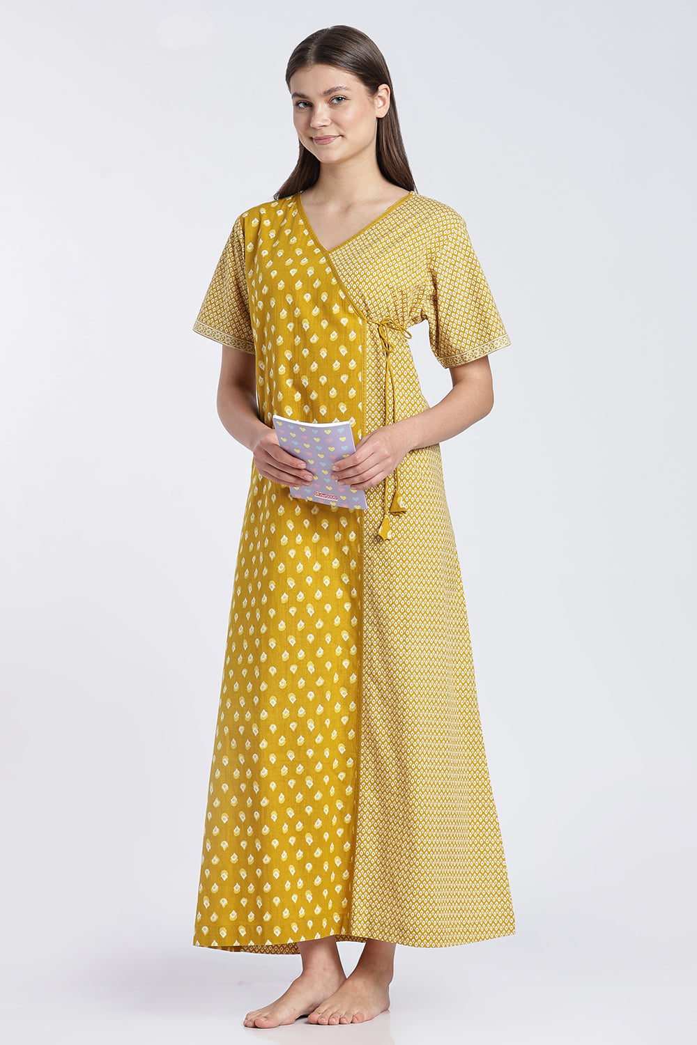 Naidu Hall Women’s Printed Cotton Nighty | V-Neck Night Dress with Contrast Yoke Border | Short Sleeve Daily Wear, Sleepwear & Loungewear
- NB52