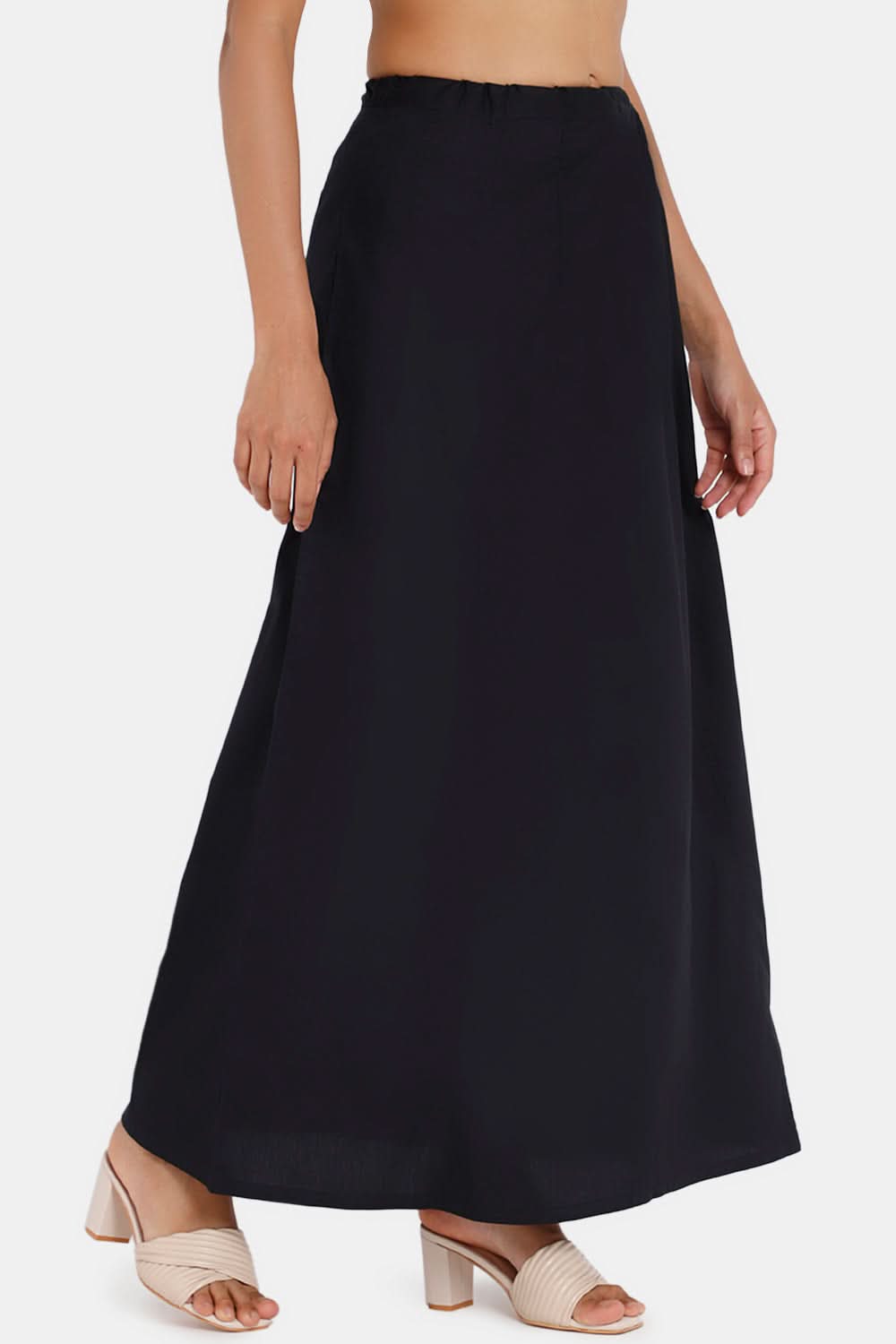 Naiduhall Petticoat - HP50 Size 50 Color RED