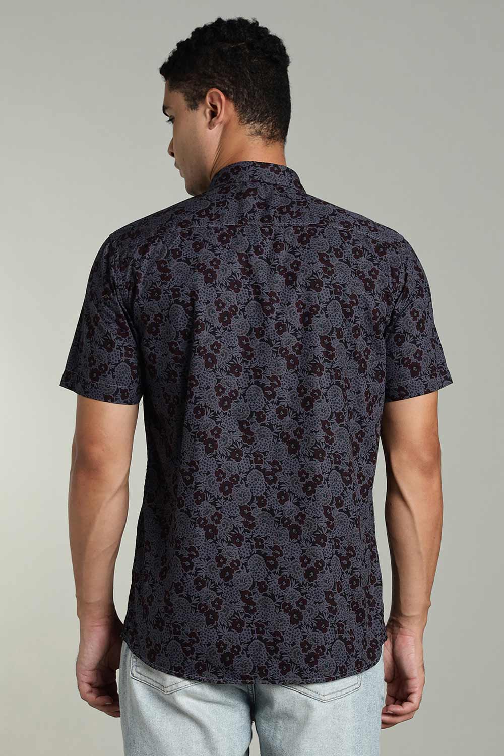 Enhance Mens Printed Casual Shirt Standard Collar Half Sleeve V Pocket - Black - SA18