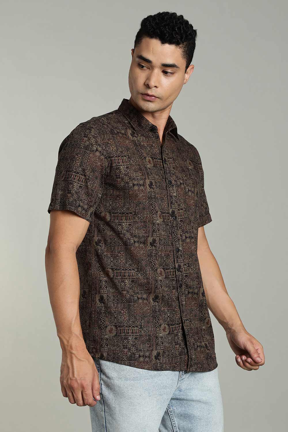 Enhance Mens Printed Casual Shirt Standard Collar Half Sleeve V Pocket - Black - SA20