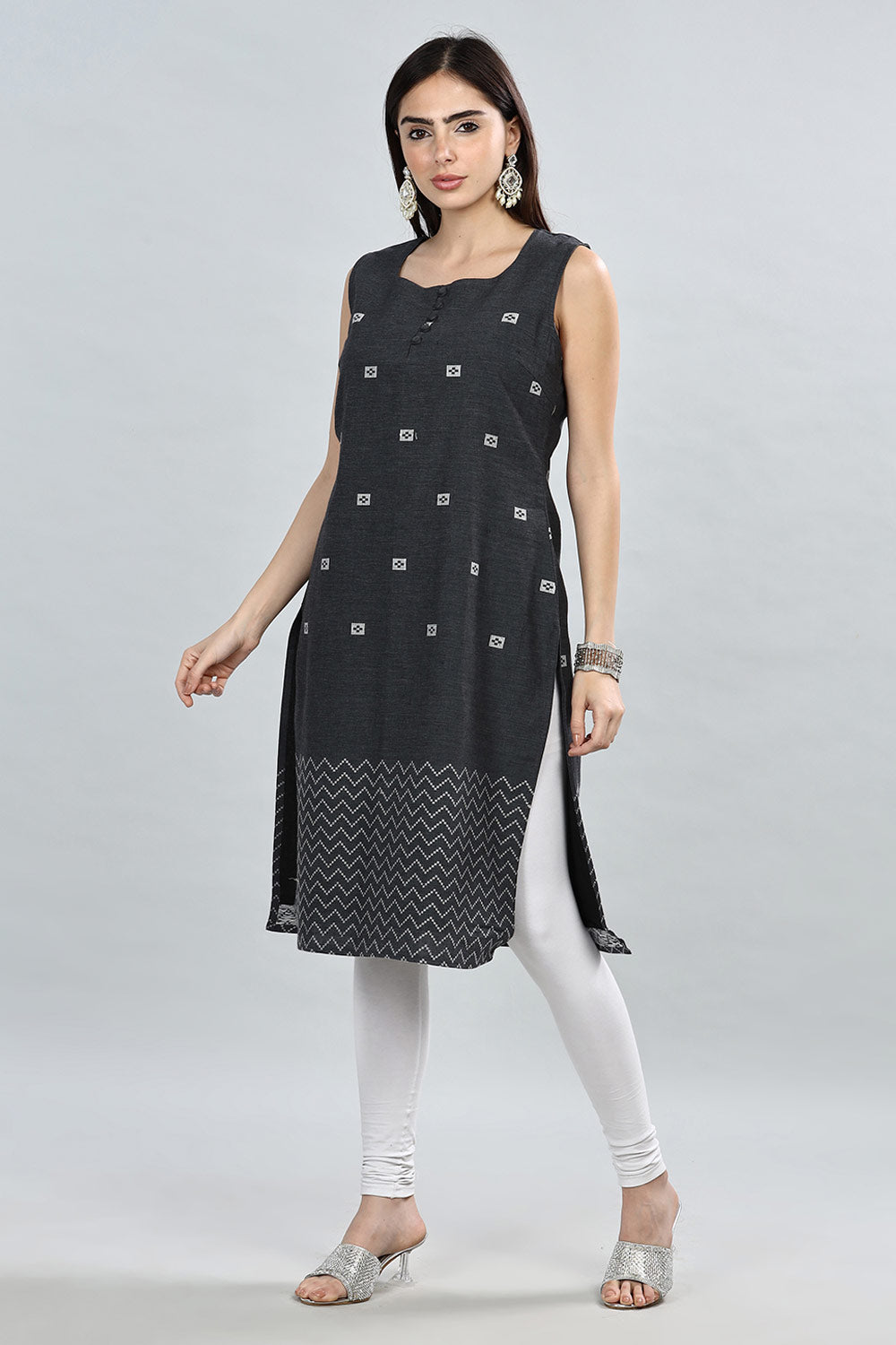 Mythri Round Neck Sleeveless Kurtha  - Dark Grey - KU33