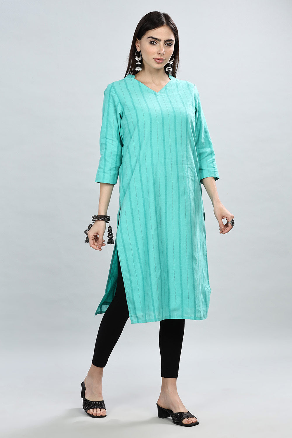 Mythri Cutaway Collar With 3/4th Sleeve V Neck Straight Cut Kurta  - Teal - KU61