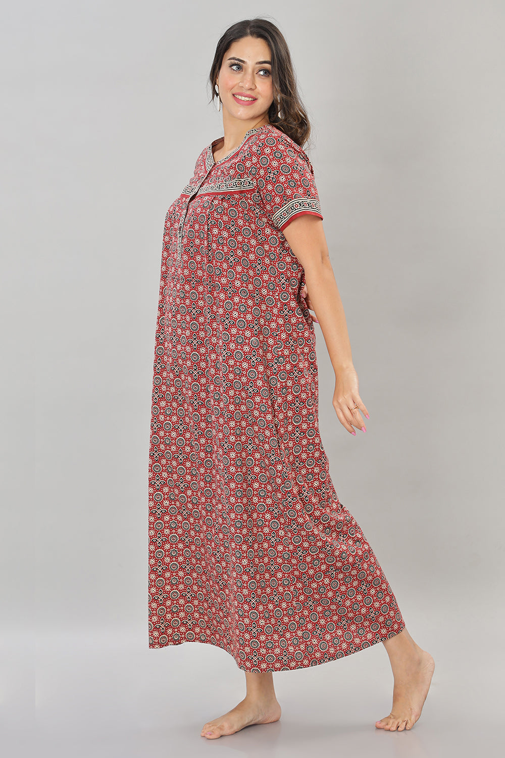 Naidu Hall Square Neck Cotton Printed Front open Pleated  Women's Nighty With Slant Pocket - Maroon - NT24