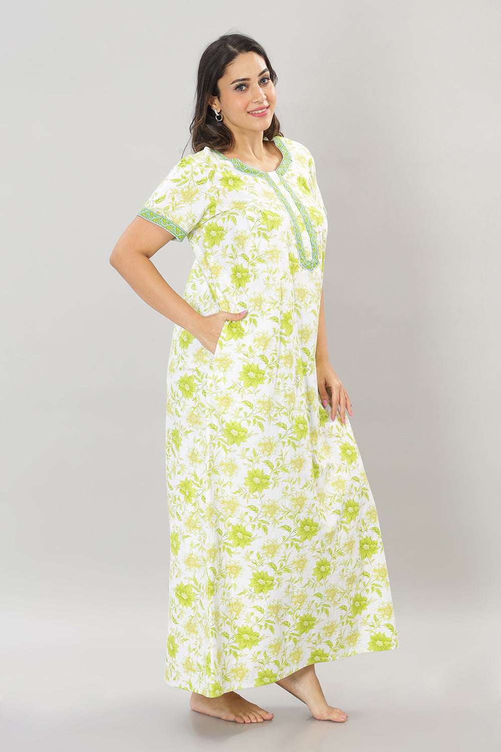 Naidu Hall Square Neck Cotton Printed Front open Pleated  Women's Nighty With Slant Pocket - Green - NT28