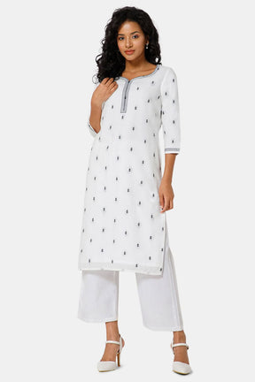 Mythri  Sweet Heart Neck 3/4th Sleeve Straight Kurti  - Black -  KU45