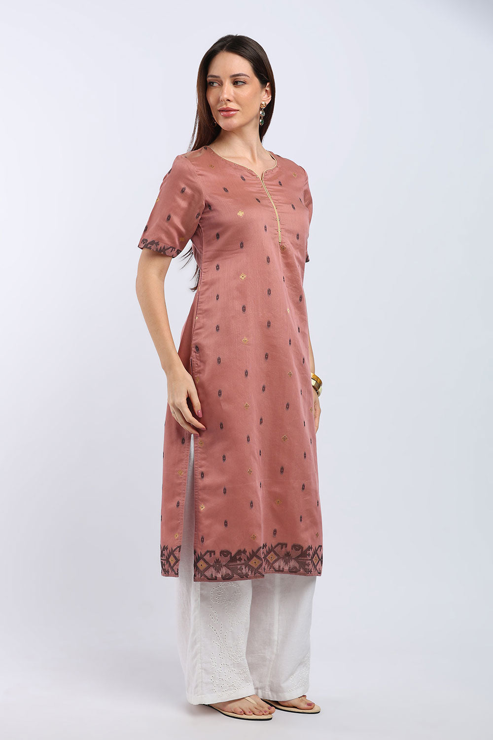 Mythri Women’s Cotton Embroidered Kurti | Sweetheart Neck Kurta with Golden Piping & Sequin Embroidery | Ethnic Kurti for Office Festive & Casual Wear - K142
