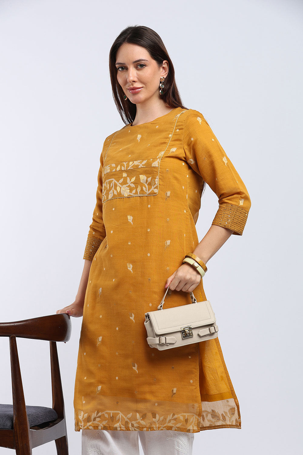 Mythri Women's Cotton Chanderi Printed Kurti | Straight Fit Ethnic Kurti with Zari Embroidery | Festive & Occasion Wear Kurta for Women - K141