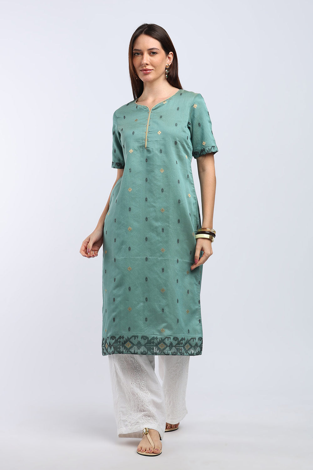 Mythri Women’s Cotton Embroidered Kurti | Sweetheart Neck Kurta with Golden Piping & Sequin Embroidery | Ethnic Kurti for Office Festive & Casual Wear - K142