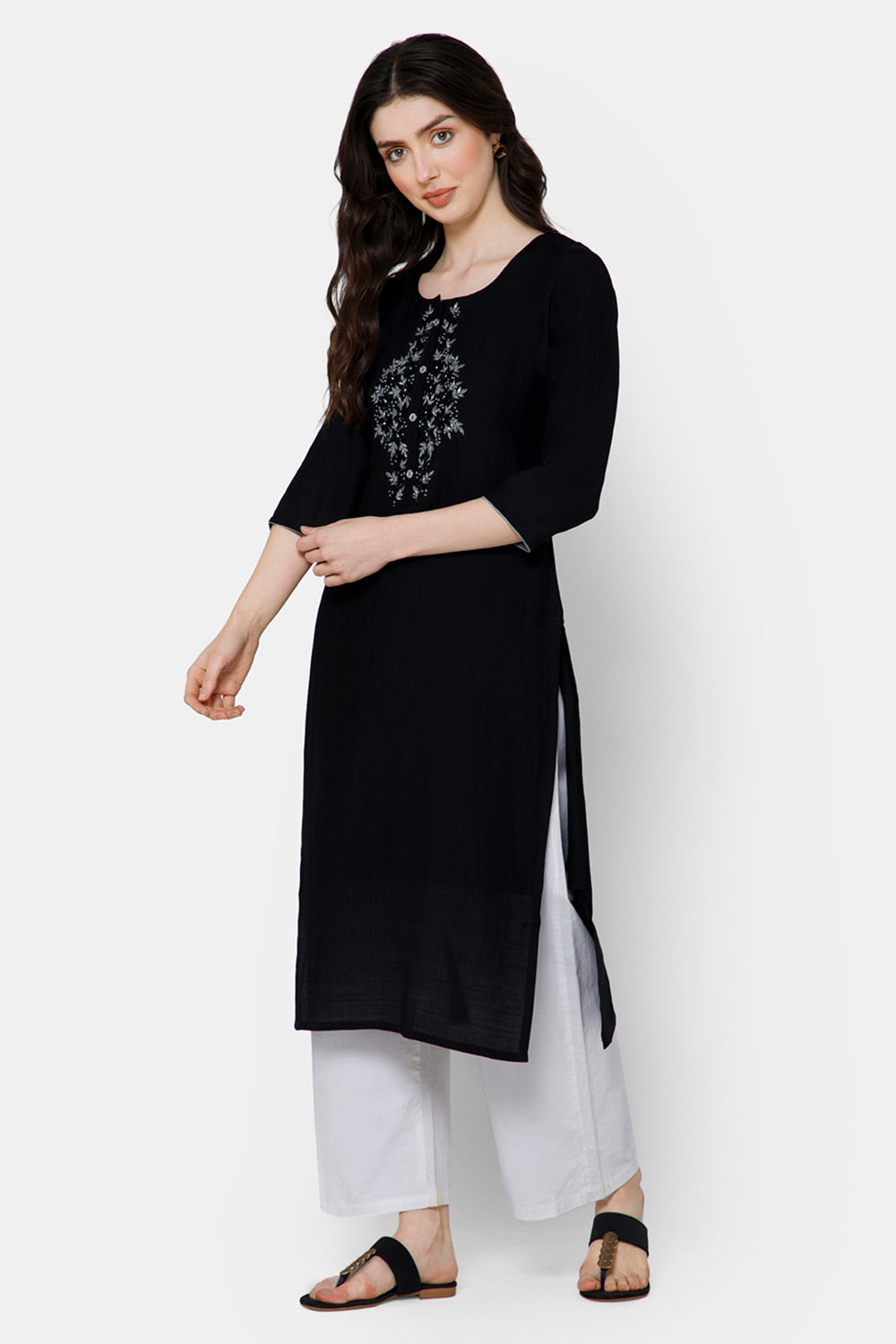 Mythri Women's Straight kurthi with Round neck and 3/4 sleeves - Black - E052