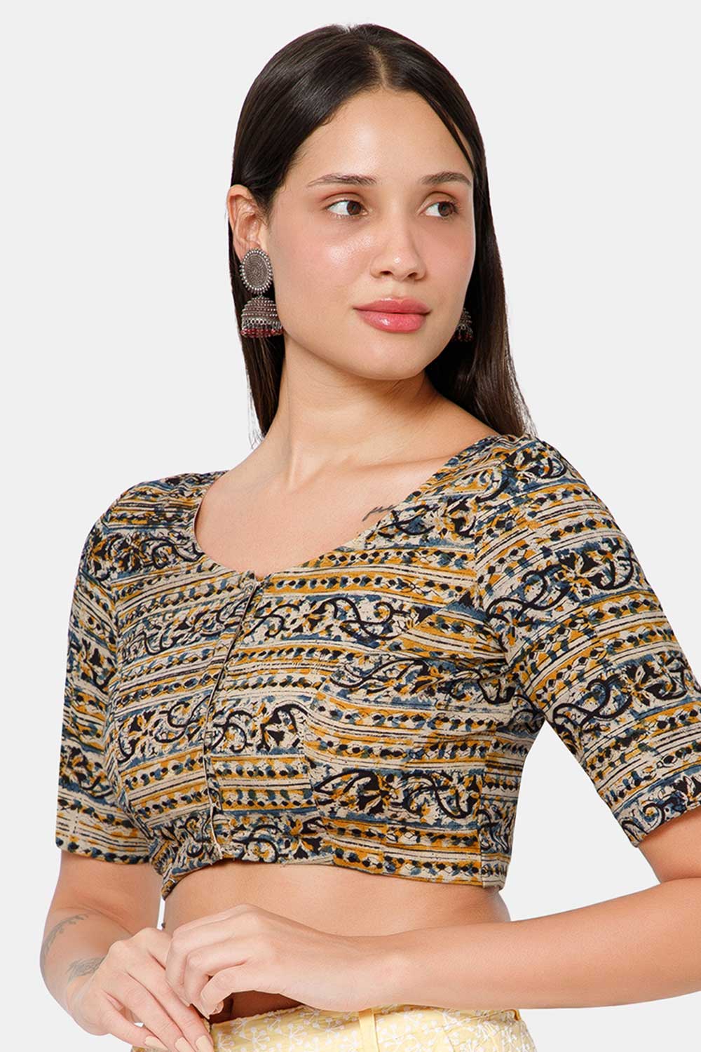 Naidu Hall Women’s Blouse Cotton Kalamkari Padded Front Open U Neck Princess Cut Elbow Sleeve Saree Blouse - Indigo - BU17