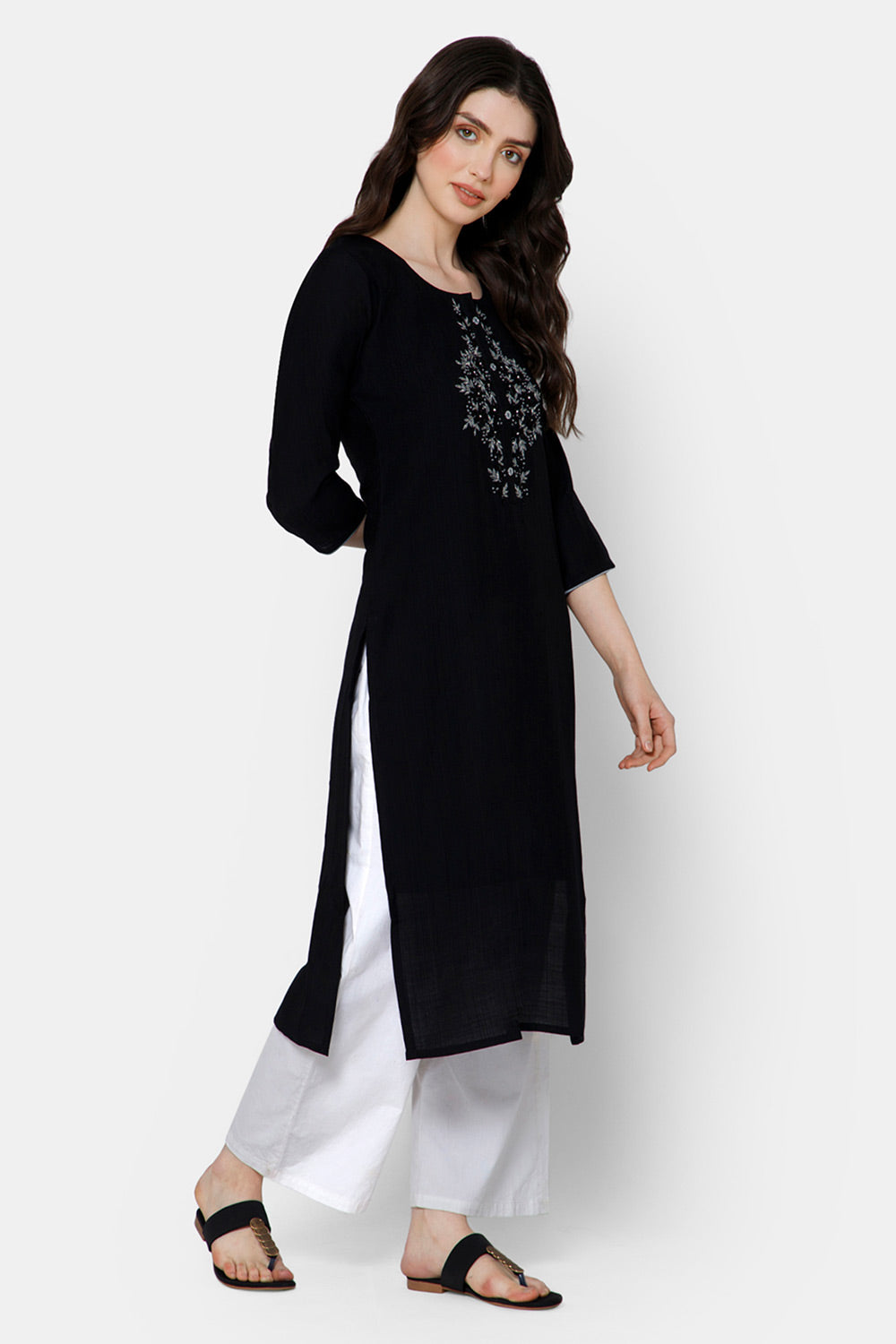 Mythri Women's Straight kurthi with Round neck and 3/4 sleeves - Black - E052