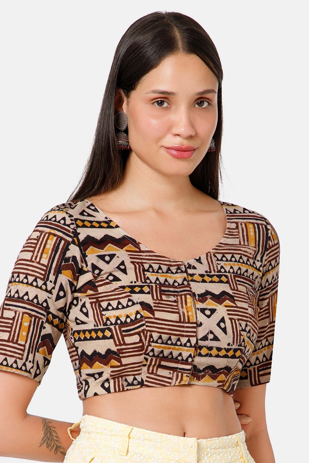 Naidu Hall Women’s Blouse Cotton Kalamkari Padded Front Open U Neck Princess Cut Elbow Sleeve Saree Blouse - Brown - BU17