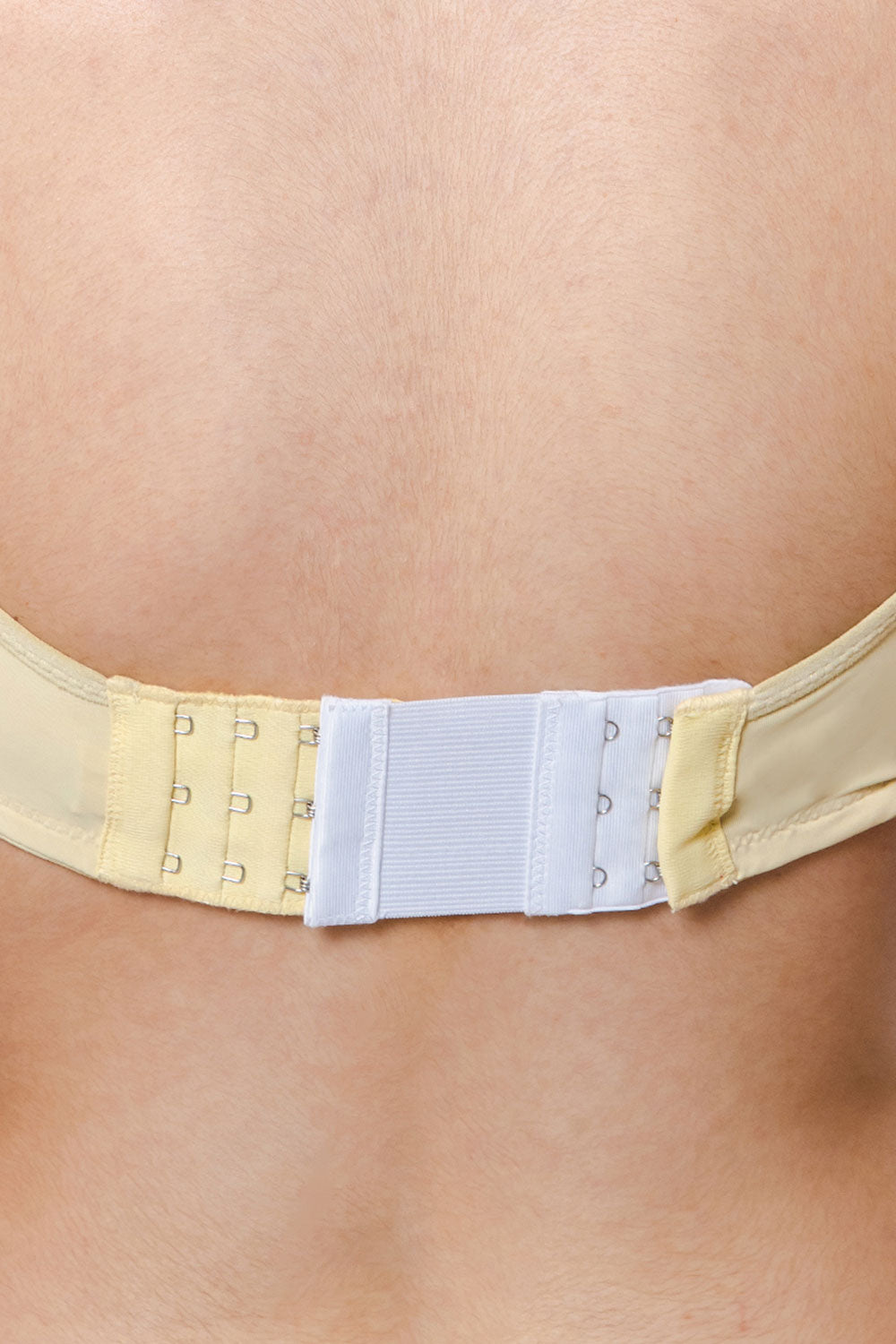 CellDeal Ladies Bra Extension Strap Underwear Strapless 3 Hook, 3 x Bra  Extender: : Fashion