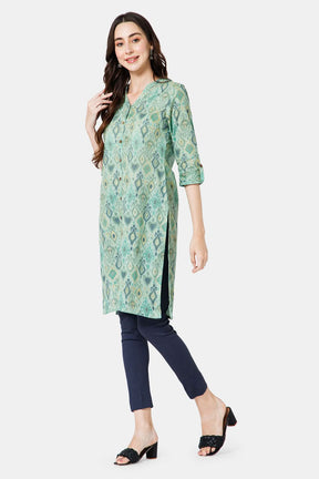 Mythri Women's Ethnic Wear Mandarin collar 3/4 sleeve with front Full placket styling - Green - KU37