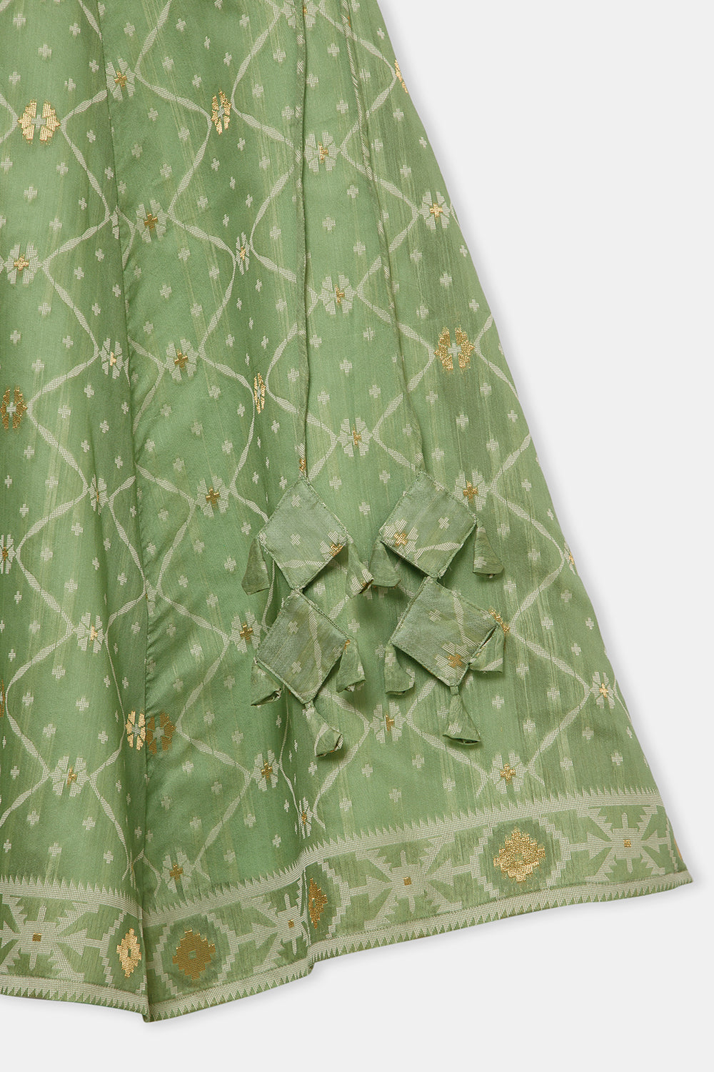 Chittythalli Girls’ Ethnic Pavadai Set – Chanderi Jamdani Peplum Top with Criss-Cross Cording & Kali Skirt | Traditional Festive Wear for Girls - PS91