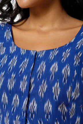 Naiduhall Princess Cut Round Neck Short Sleeve Ikat Blouse - Blue - BU10