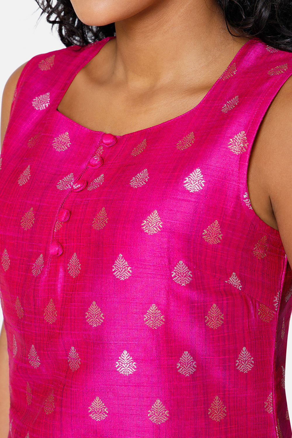 Mythri Women's Square Round Neck Sleeveless Casual Kurthi with Attachable Sleeves - Dark Pink - KU33