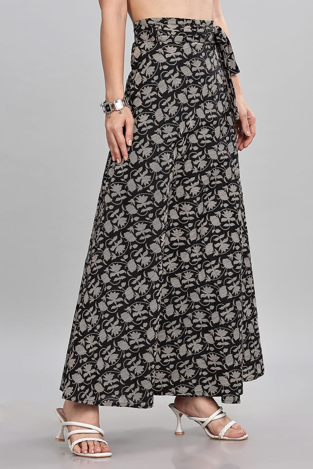 Mythri Women’s Block Print Wrap Skirt Stylish Tie-Up Design Casual and Festive Wear - Black - SK07