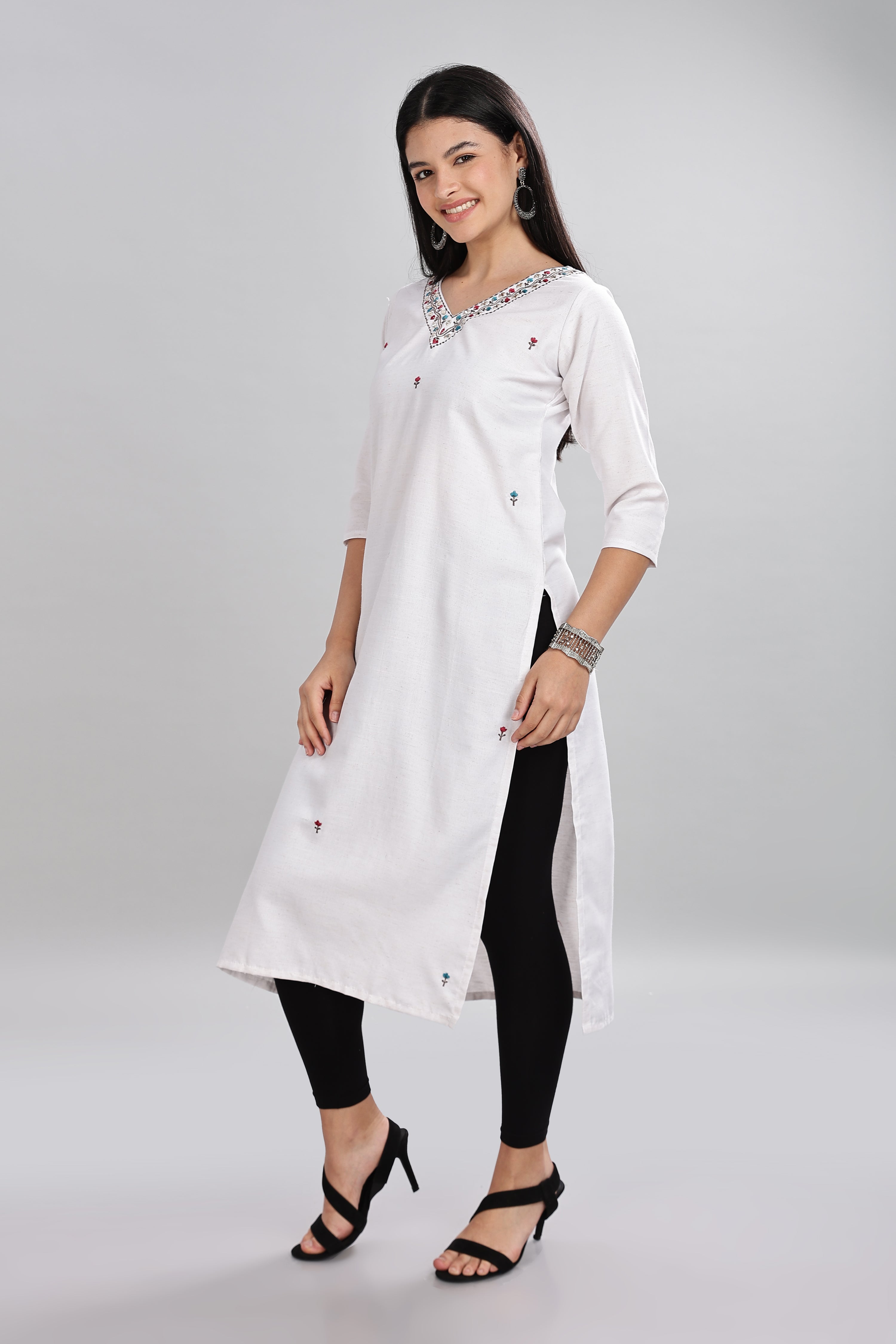 Mythri V-Neck Embroidered Kurta With 3/4th Sleeve  - White - KU15