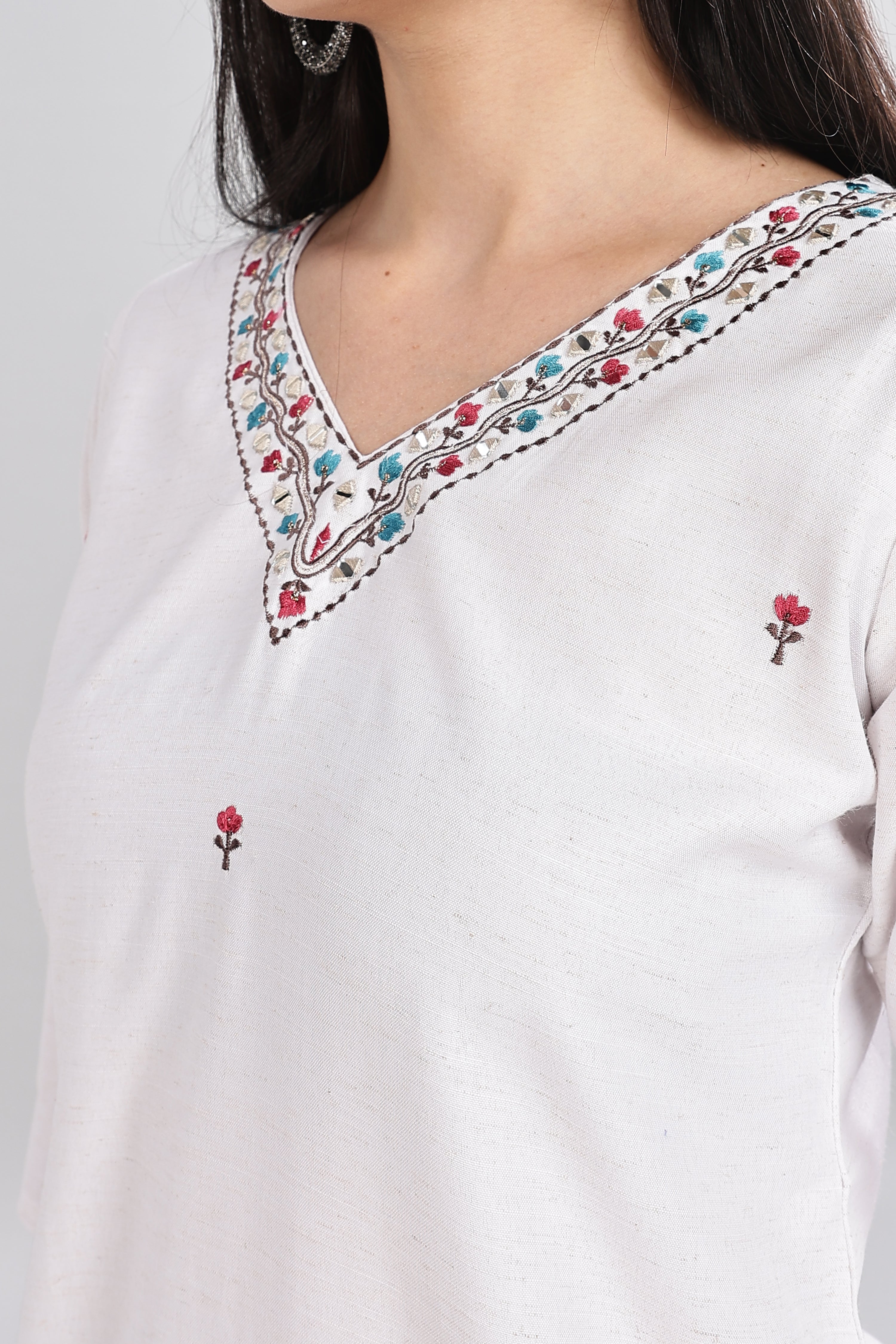 Mythri V-Neck Embroidered Kurta With 3/4th Sleeve  - White - KU15