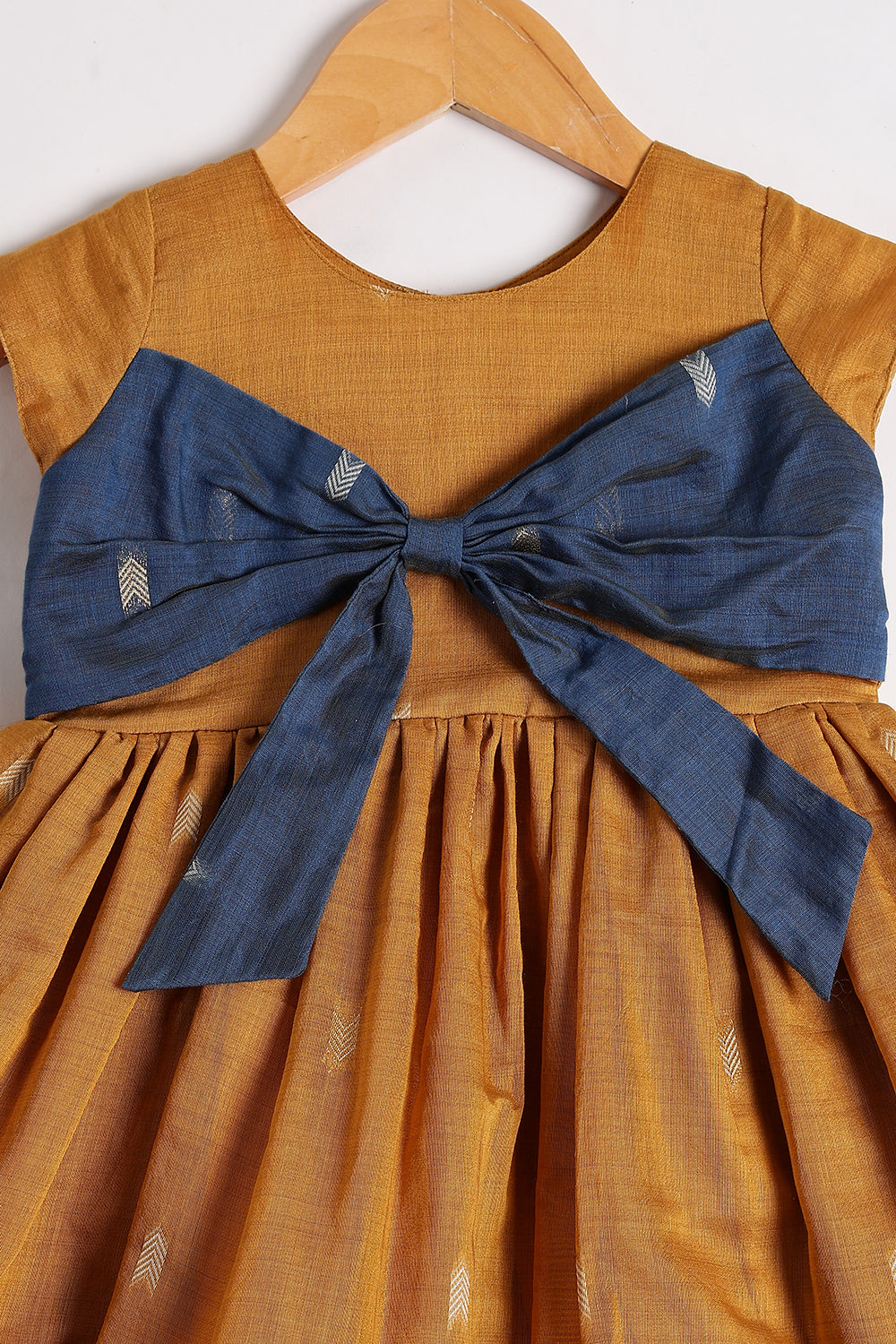 Chittythalli Girls’ Ethnic Chanderi Balloon Skirt Frock with Bow Knot and Gold Button Details | Traditional Festive Dress for Girls - FR44