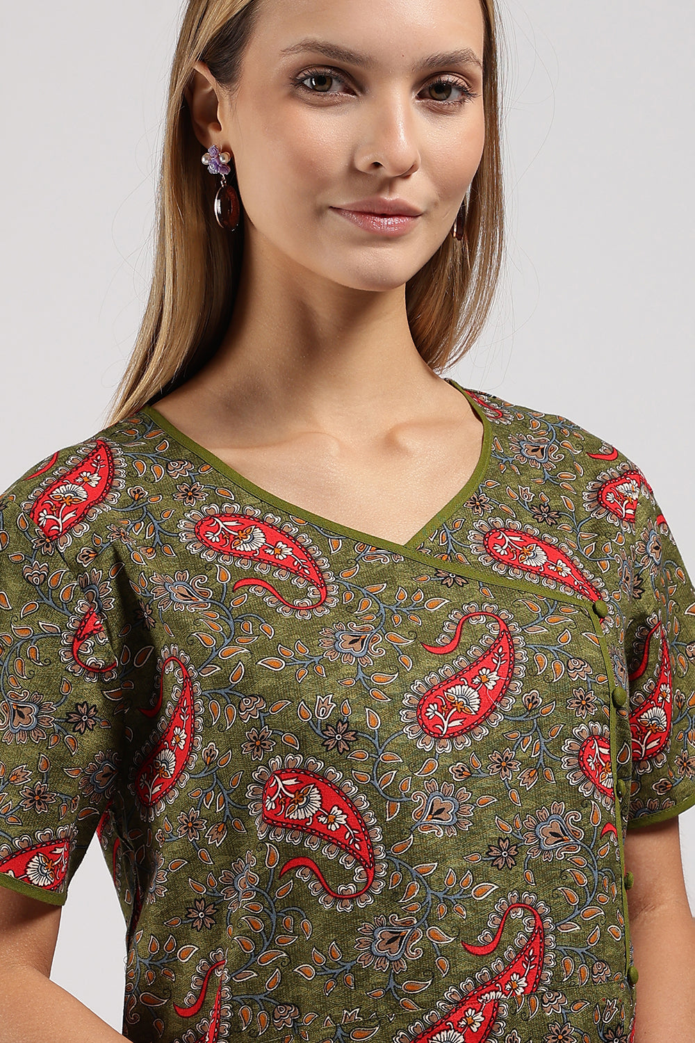 Naidu Hall Printed Cotton Nighty for Women – A-Line Relaxed Fit Sleepwear with V-Neck & Asymmetric Panel | Comfortable Daily Wear Nighty
 - N121