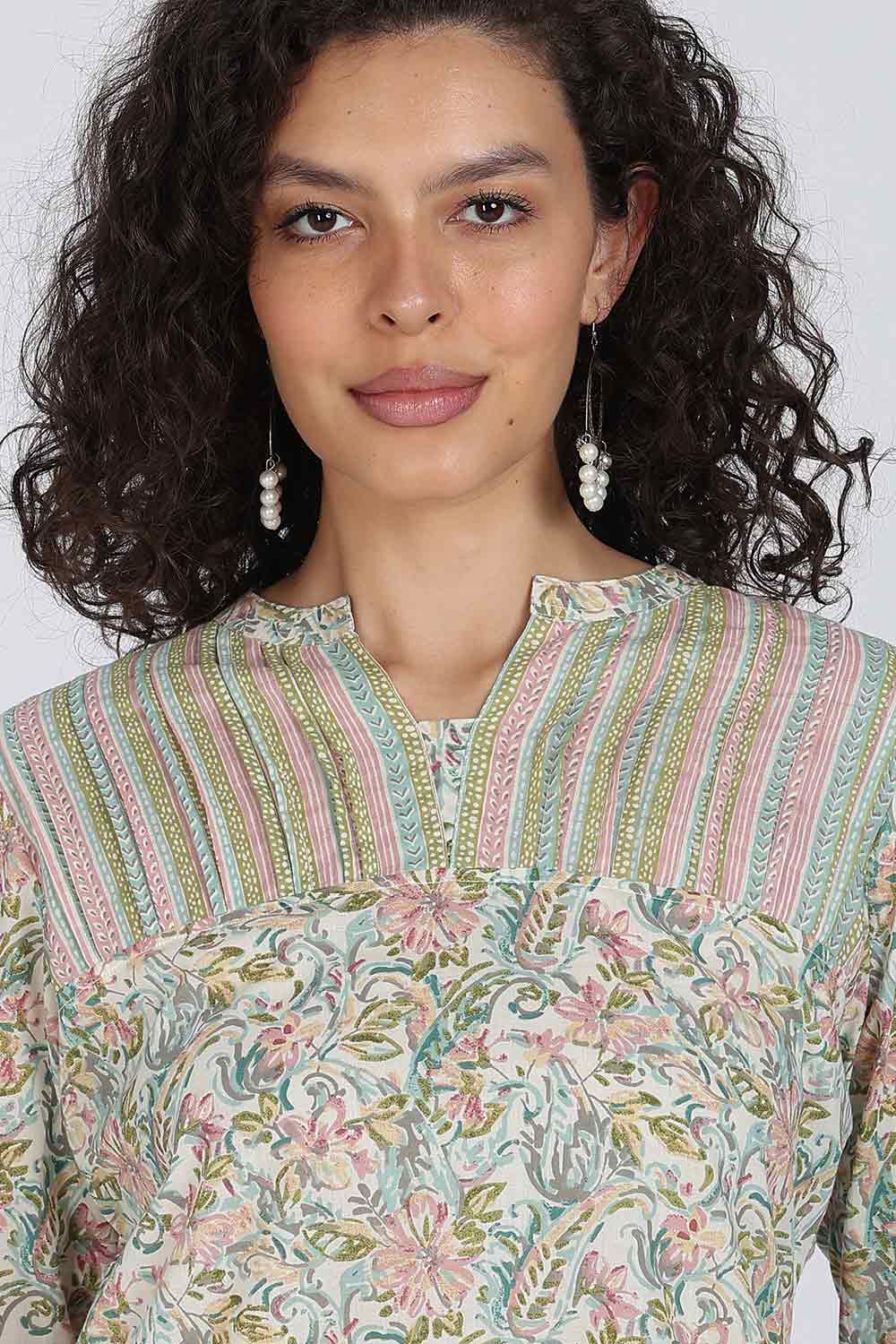 Mythri Women Cotton Floral Printed Kurti Set – Mandarin Collar Split V-Neck A-Line Kurta with Straight Pants | Everyday Wear Ethnic Co-ord Set - KS02