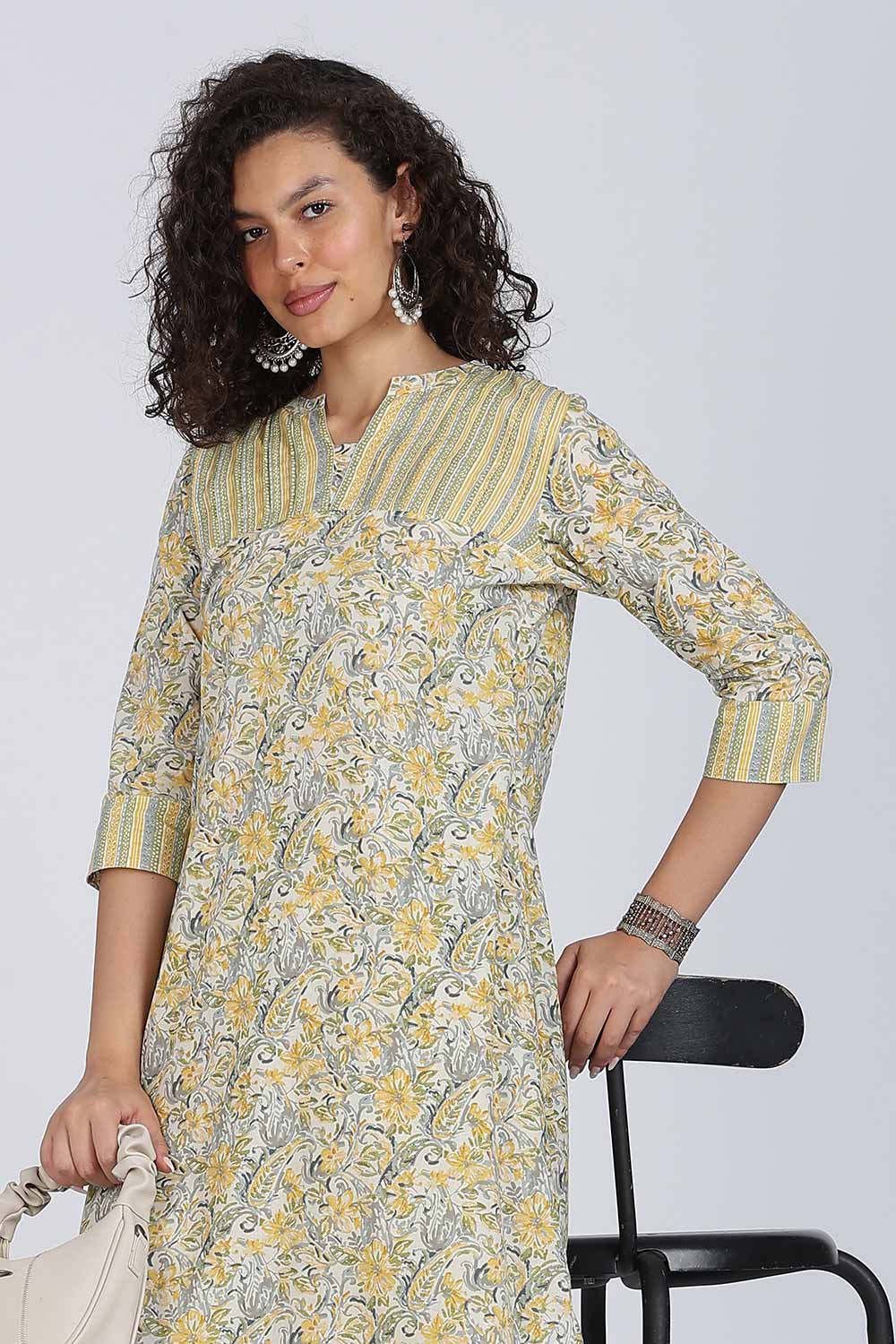 Mythri Women Cotton Floral Printed Kurti Set – Mandarin Collar Split V-Neck A-Line Kurta with Straight Pants | Everyday Wear Ethnic Co-ord Set - KS02