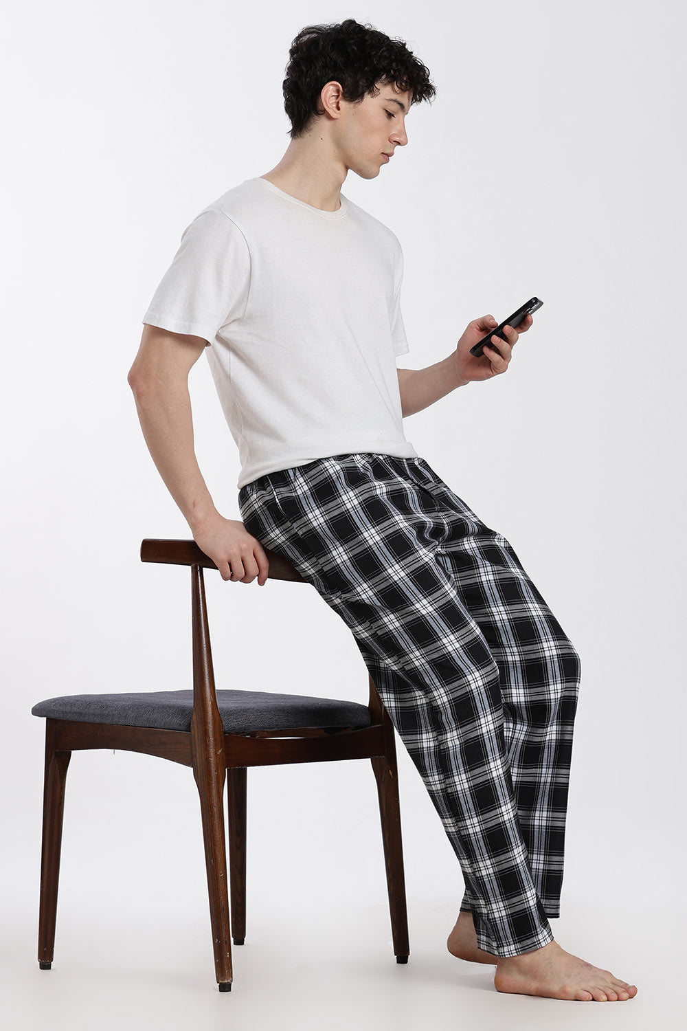 Enhance Men’s Cotton Blend Night Pants – Checked Pyjama Pants with Drawstring & Dual Side Pockets | Comfortable Men’s Nightwear & Lounge Pants - NP01
