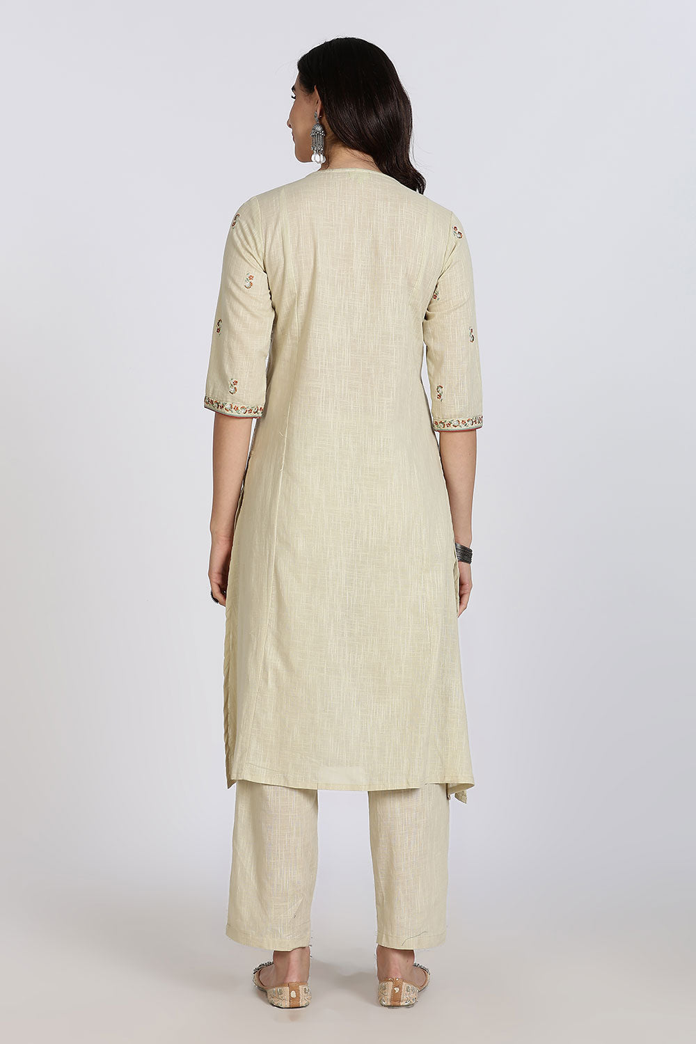 Mythri Women’s Cotton Cambric Kurthi Set 3 Piece Straight Cut Embroidered Kurthi with Pants and Kota Shawl - Green - R503