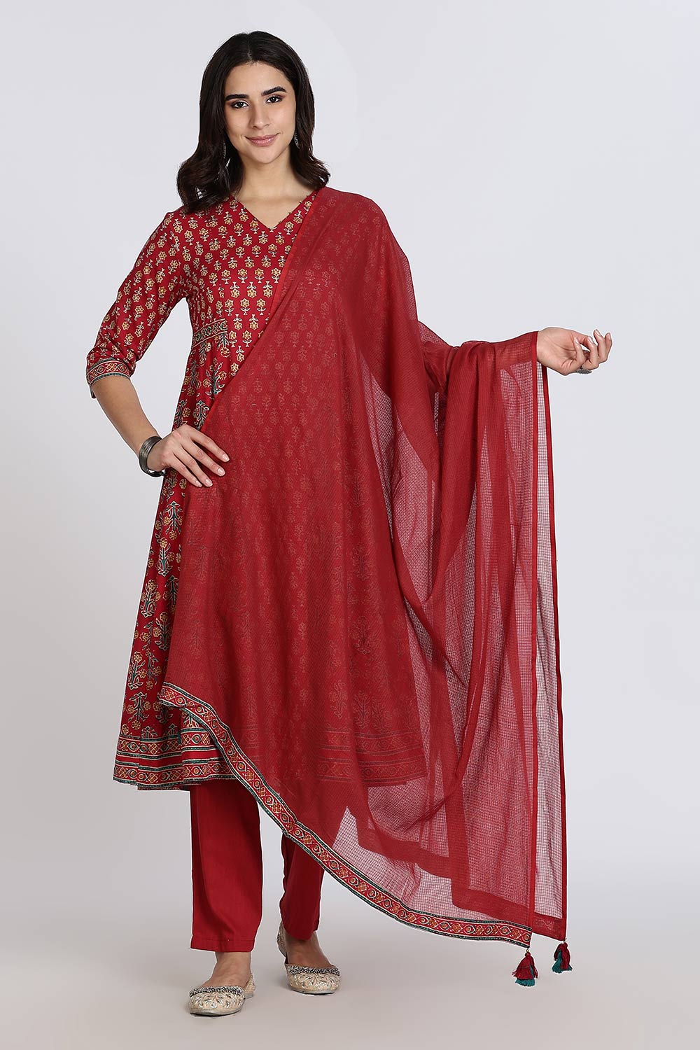 Mythri Women’s Anarkali Kurthi Set | 3-Piece Cotton Cambric with Pants & Dupatta | Floral Block Print - Red - K002
