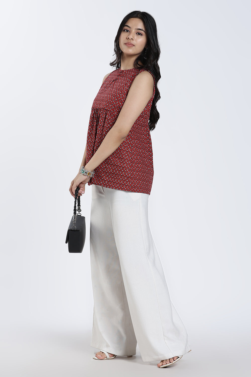 Mythri Women’s Cotton Gathered Short Top – Sleeveless Floral Butta Top with Potli Button Detail | Casual Ethnic Wear - TO37