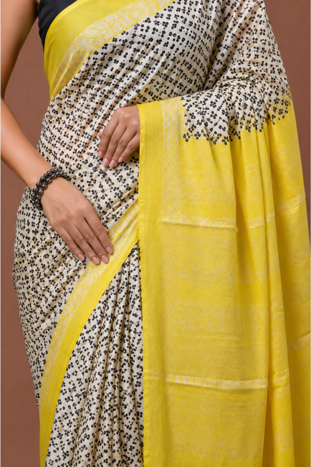 Women’s Yellow Pure Cotton Jaipur Print Saree with Blouse – Printed Cotton Ethnic Saree for Women | Daily Wear Saree - WS05