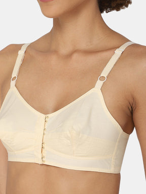 Naidu Hall Front-Open/Heritage-Bra Special Combo Pack - E-SF - C63
