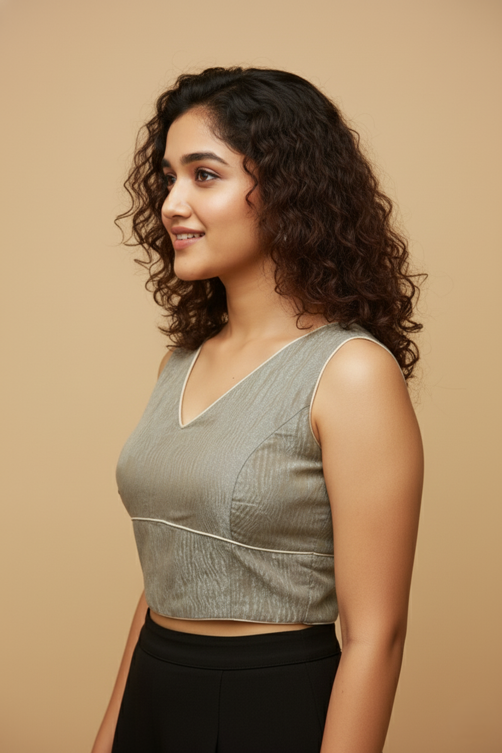 Women's Blouse Silk Blend Organza Padded Back Open V Neck Princess Cut Sleeveless Saree Blouse with Attachable Sleeves - Cream - 1638