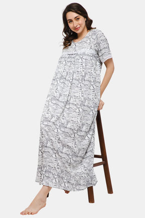 Naiduhall Round Neck Short Sleeve Printed Nighty with Floral Print - White NT26